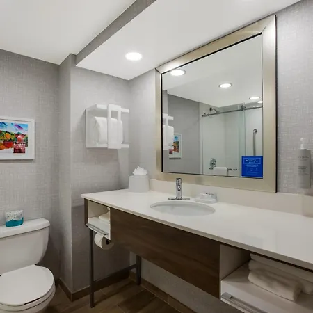 Hampton Inn Philadelphia/Willow Grove Exterior photo